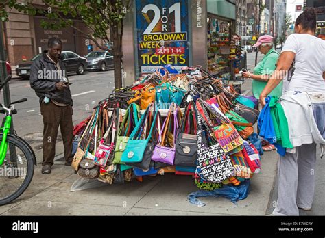 new york street vendors handbags.